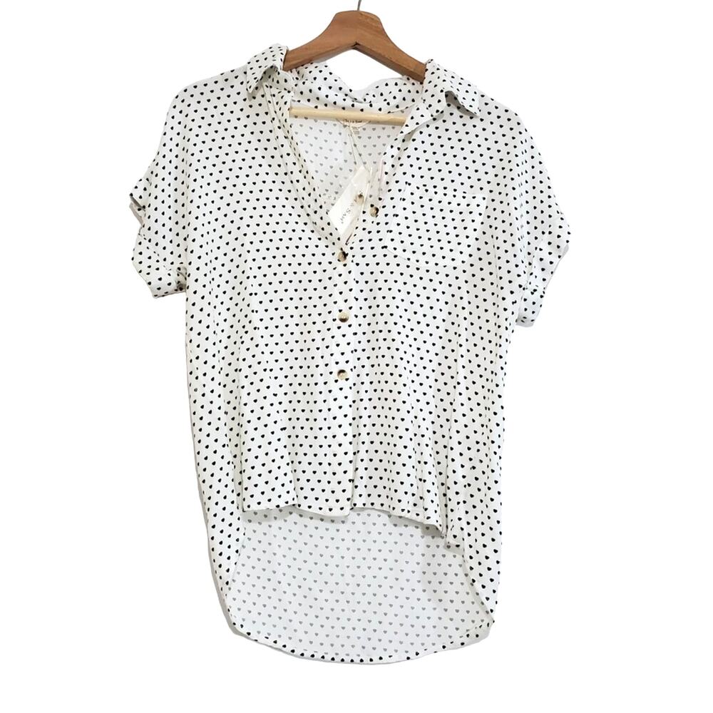NWT Sim & Sam | Heart Polka-dots Button Up Short Sleeve Blouse Soft Lightweight
